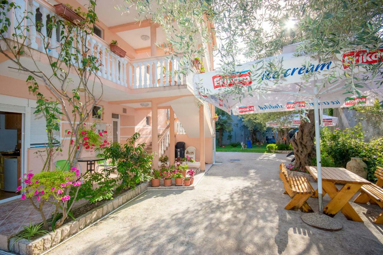Apartments Duskic Utjeha Zewnętrze zdjęcie